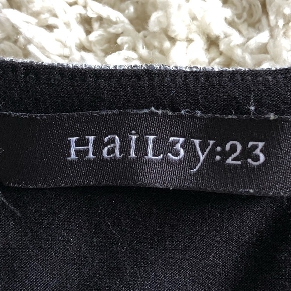 Hailey:23 | Tank Dress with twist waist - Picture 4 of 6